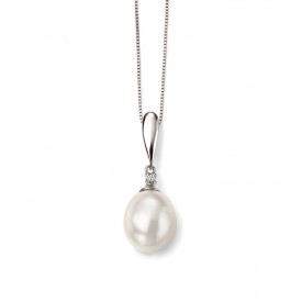 EG WG pearl and diamond pendant