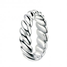 Twisted Band ring