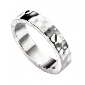 Men's hammered band ring